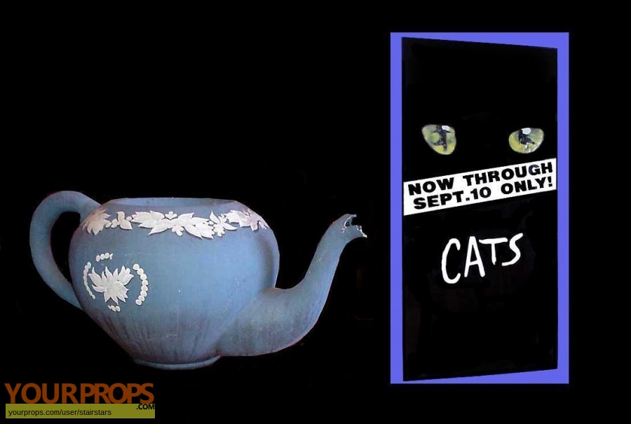 Cats (1982-2000) original set dressing   pieces