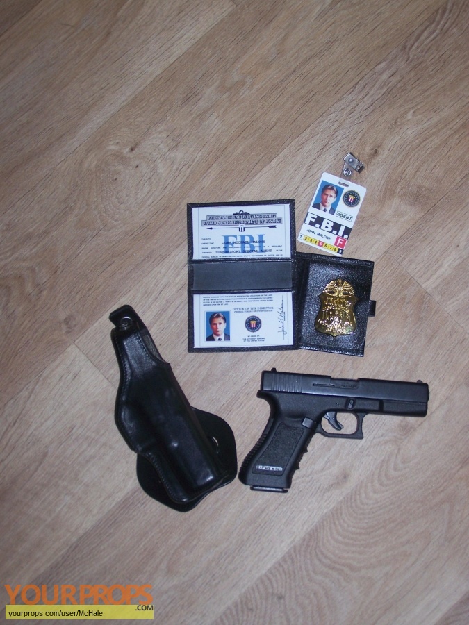 Without a Trace replica movie prop