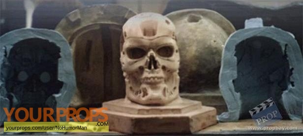 Terminator 2 3D  Battle Across Time replica movie prop