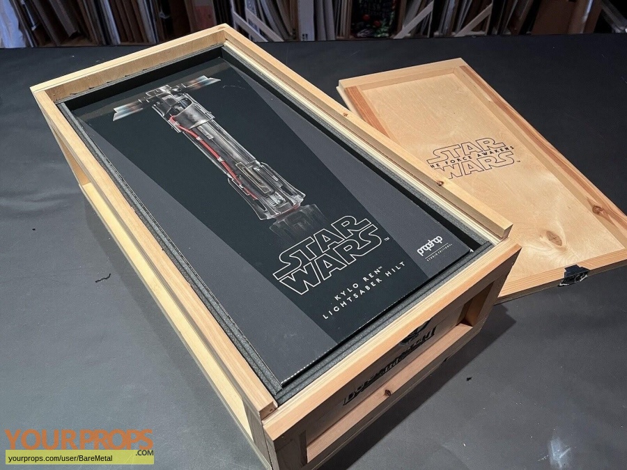 Star Wars Episode VII  The Force Awakens replica movie prop