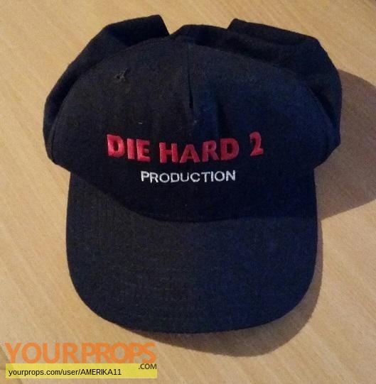 Die Hard 2 original film-crew items