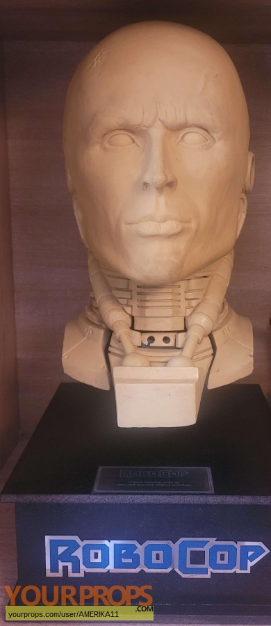 Robocop original make-up   prosthetics
