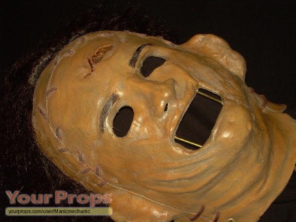 The Texas Chainsaw Massacre Original Letherface Killing Mask replica ...