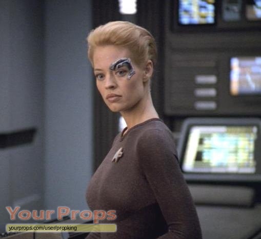 Star Trek: Voyager Jeri Ryan 7 of 9 outfit original TV series costume.