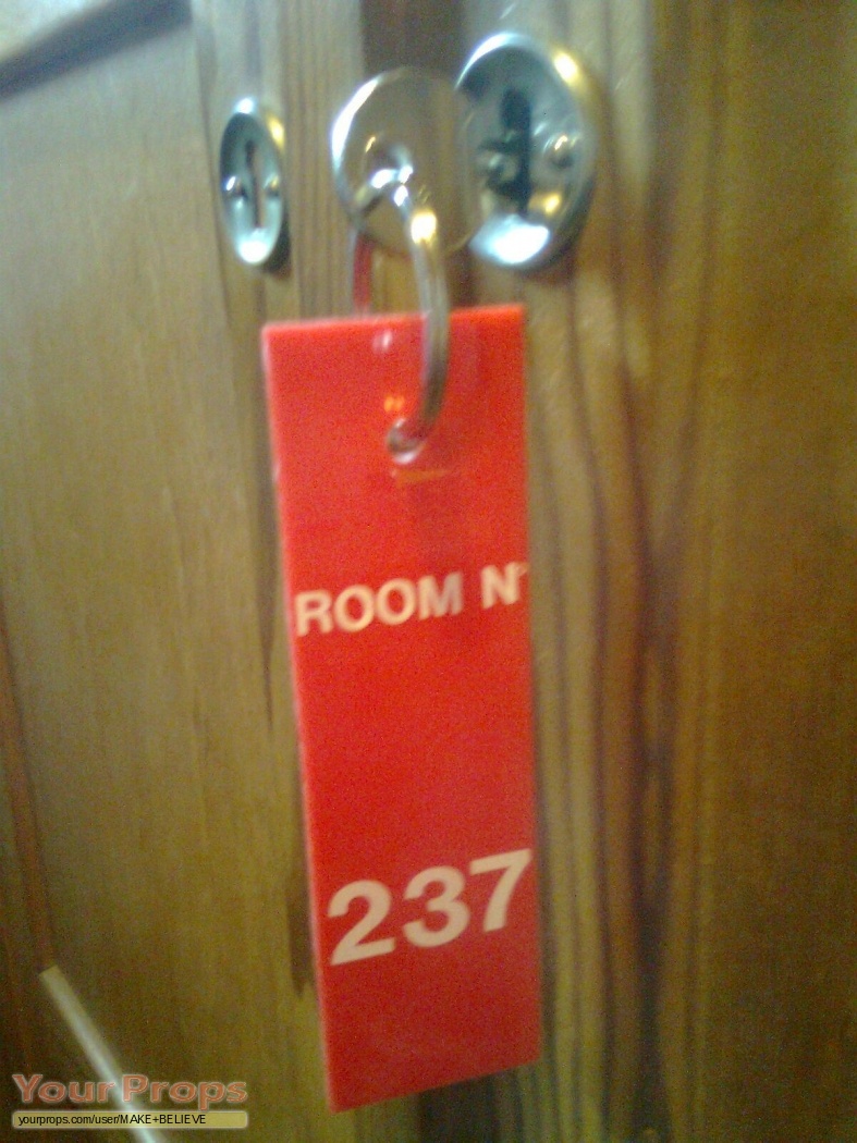 The Shining Room 237 Keychain Replica Replica Movie Prop