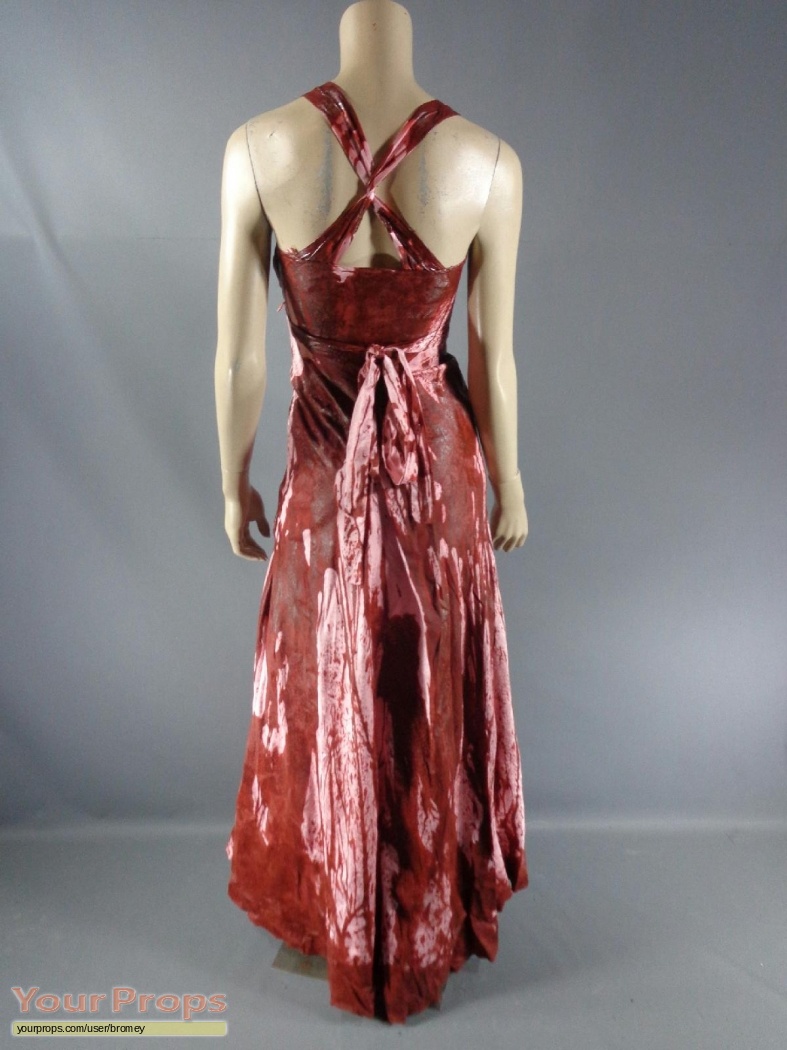 carrie white prom dress