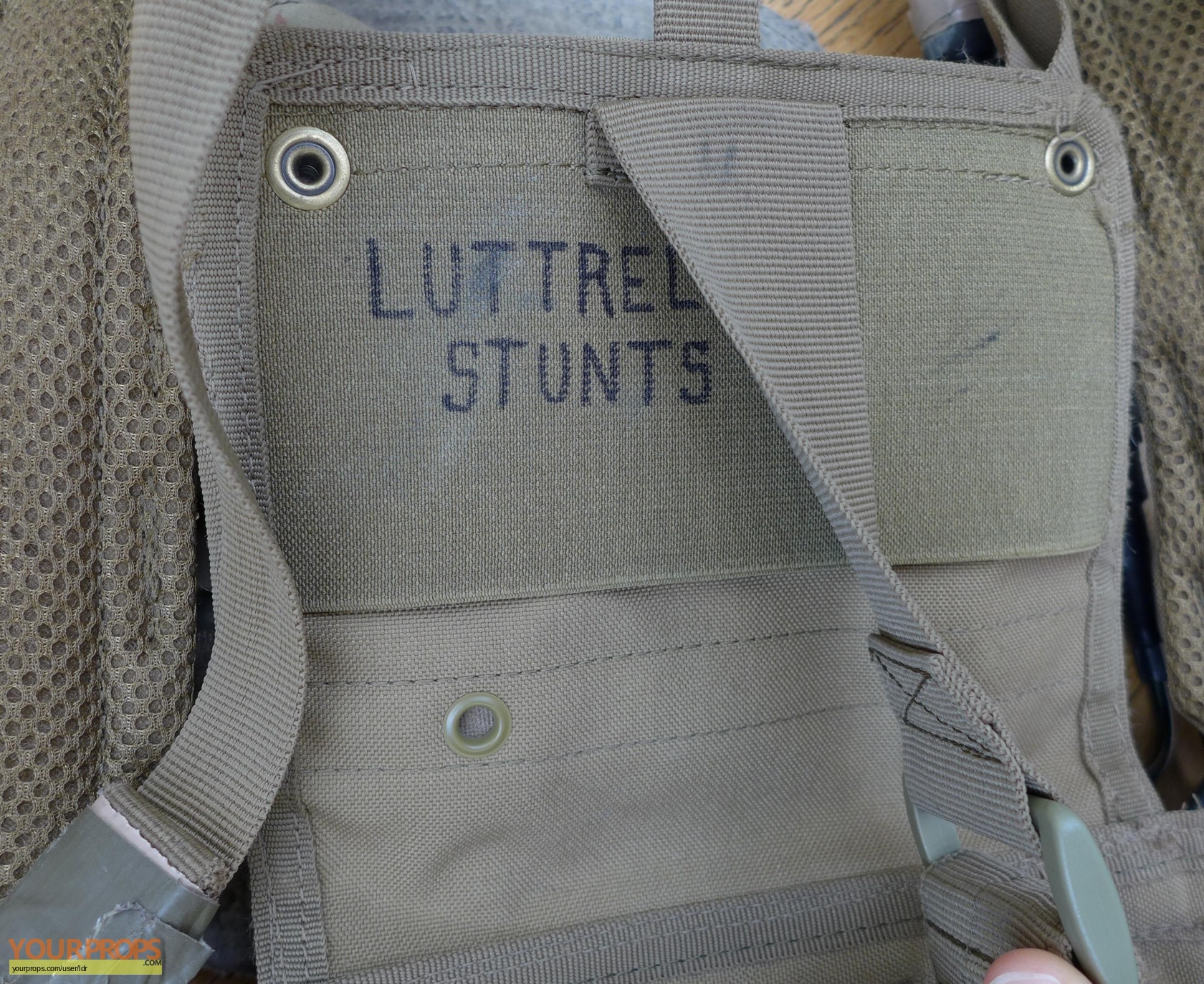 Lot #231 - LONE SURVIVOR (2013) - Marcus Luttrell's (Mark Wahlberg) Hero  Costume