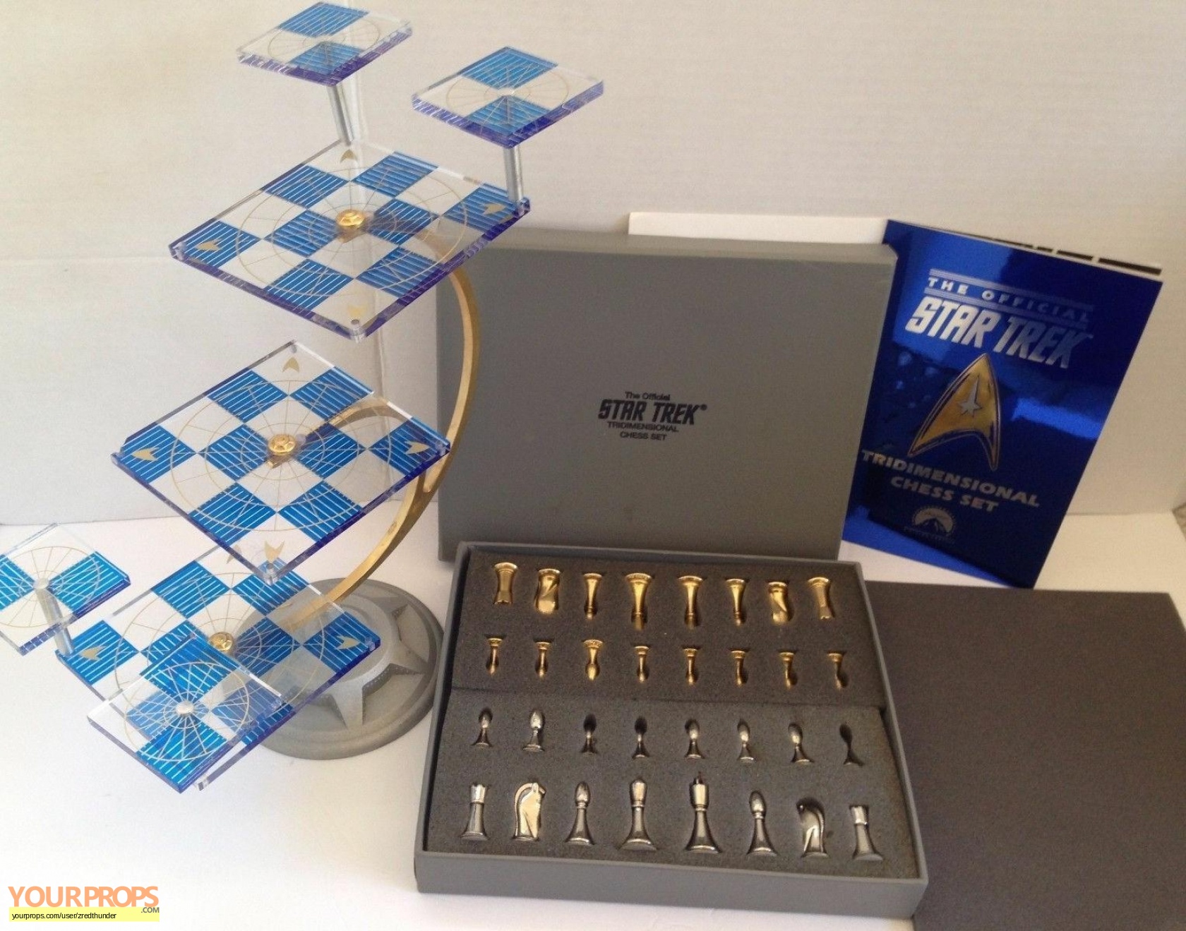 Star Trek Chess Set ORIGINAL SERIES Tridimensional PROP REPLICA ST