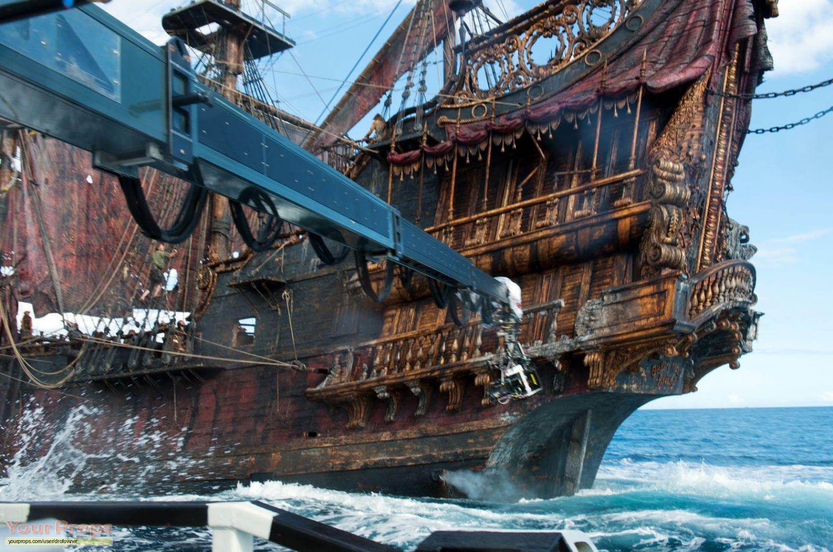 Pirates of the Caribbean On Stranger Tides Queen Anne s Revenge Ship Piece original movie prop