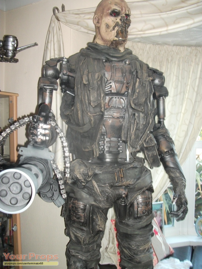 Terminator Salvation life-sized Terminator replica movie prop