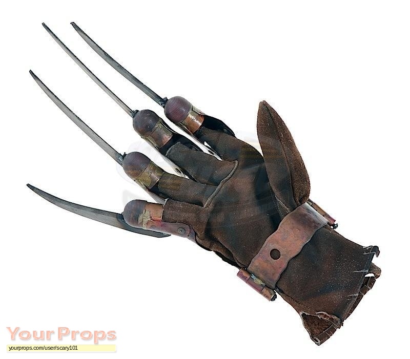 A Nightmare On Elm Street Freddy Kruegers Hero Metal Spark Glove