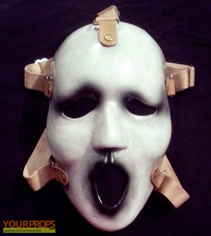 spændende Ooze radius Scream: The TV Series Brandon James Mask replica TV series prop