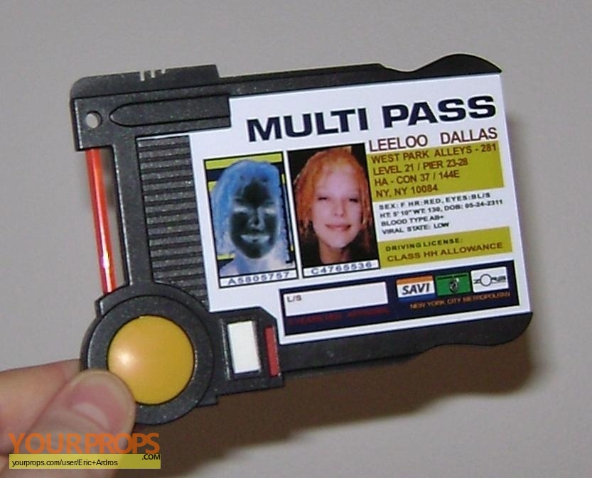 The Fifth Element MULTI PASS Leeloo Dallas ID REPLICA Movie Prop Loot Crate NEW 