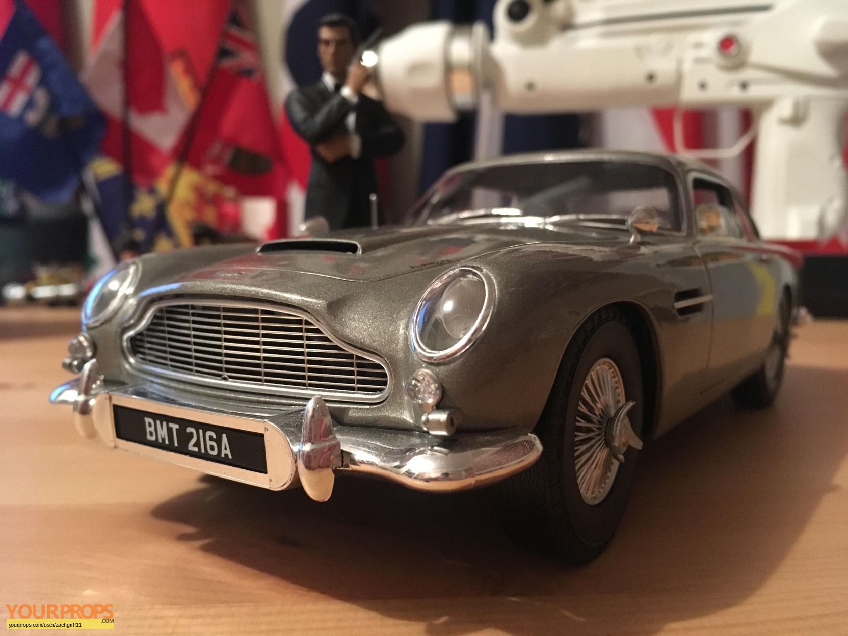 miniature aston martin